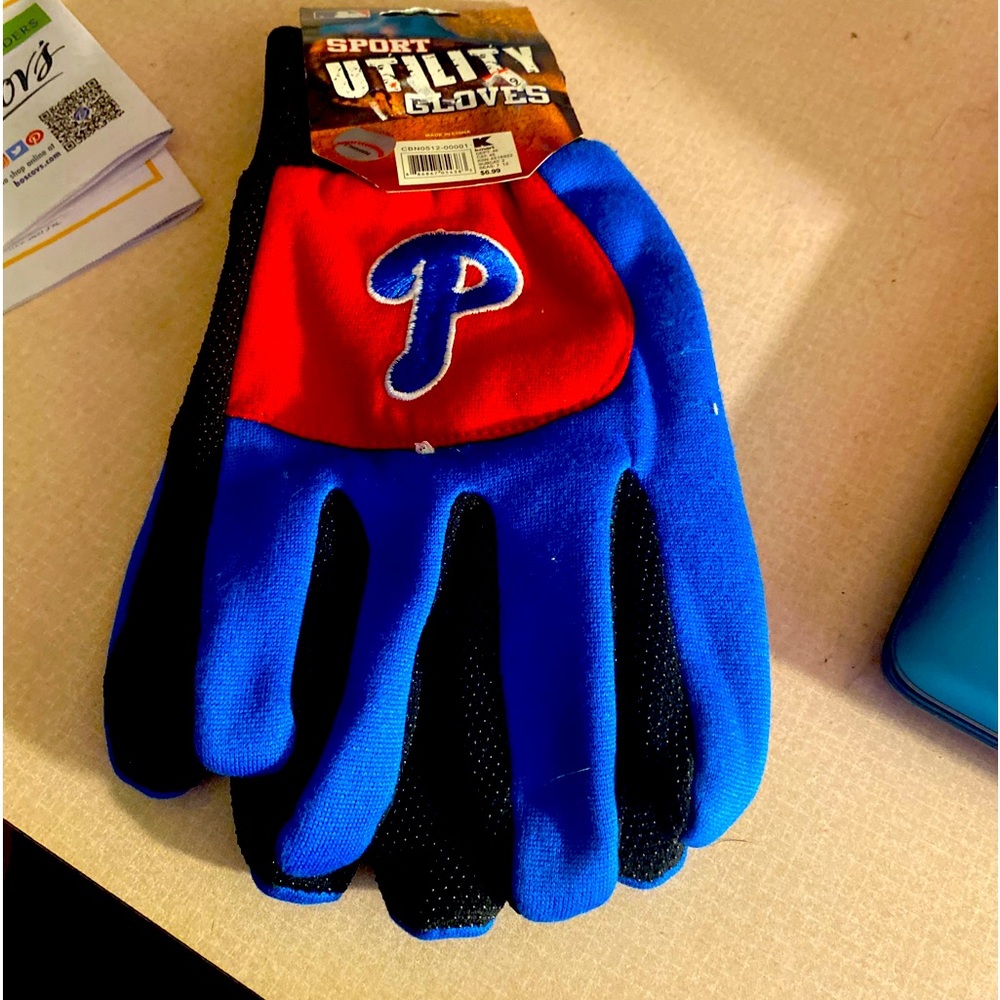 Philadelphia Phillies MLB Colorblock Red Finger Work Gloves